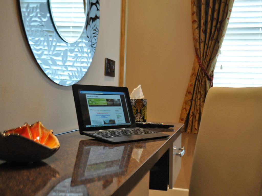 Canford Crossing Wimborne Minster Room photo
