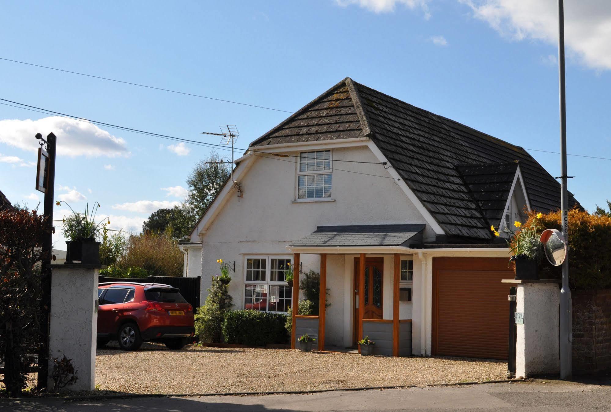 Canford Crossing Wimborne Minster Exterior photo
